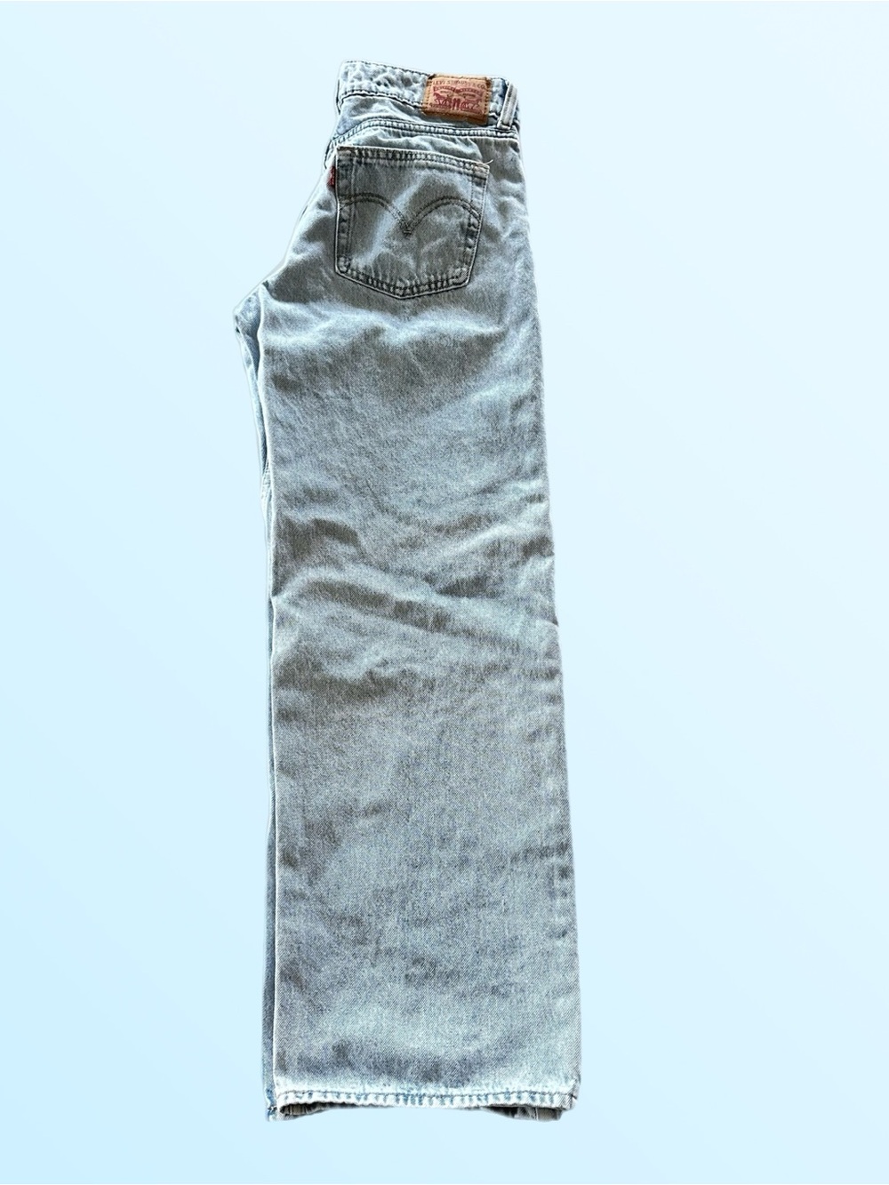 Levi’s Light Wash super low-Rise Women’s Jeans - Picture 6 of 6